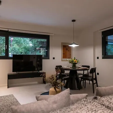 Riverside アパート